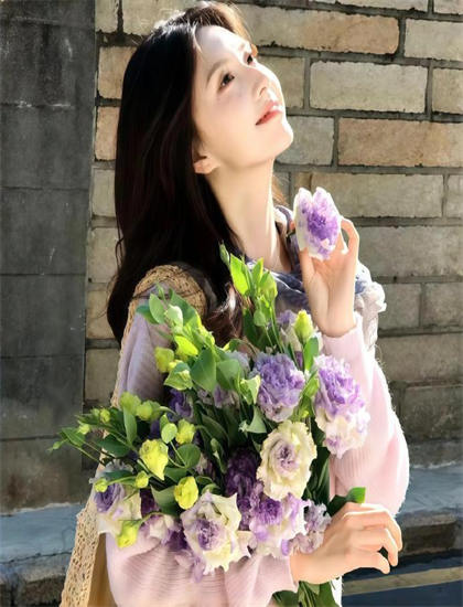 老女人下面毛荫荫的黑森林_绝命岭中文字幕_写给老师的贺卡内容